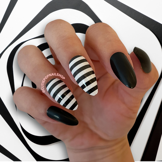 Trendy Black Halloween Nail Art Wraps